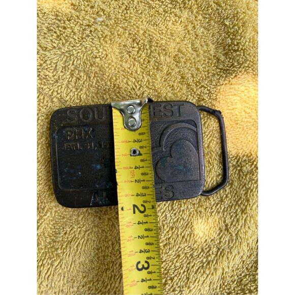 Vintage SouthWest Airlines Belt Buckle - Picture 2 of 4